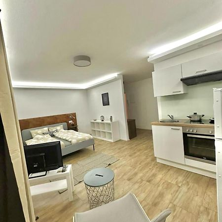 Ar Living Vienna Klosterneuburger Studios Екстериор снимка