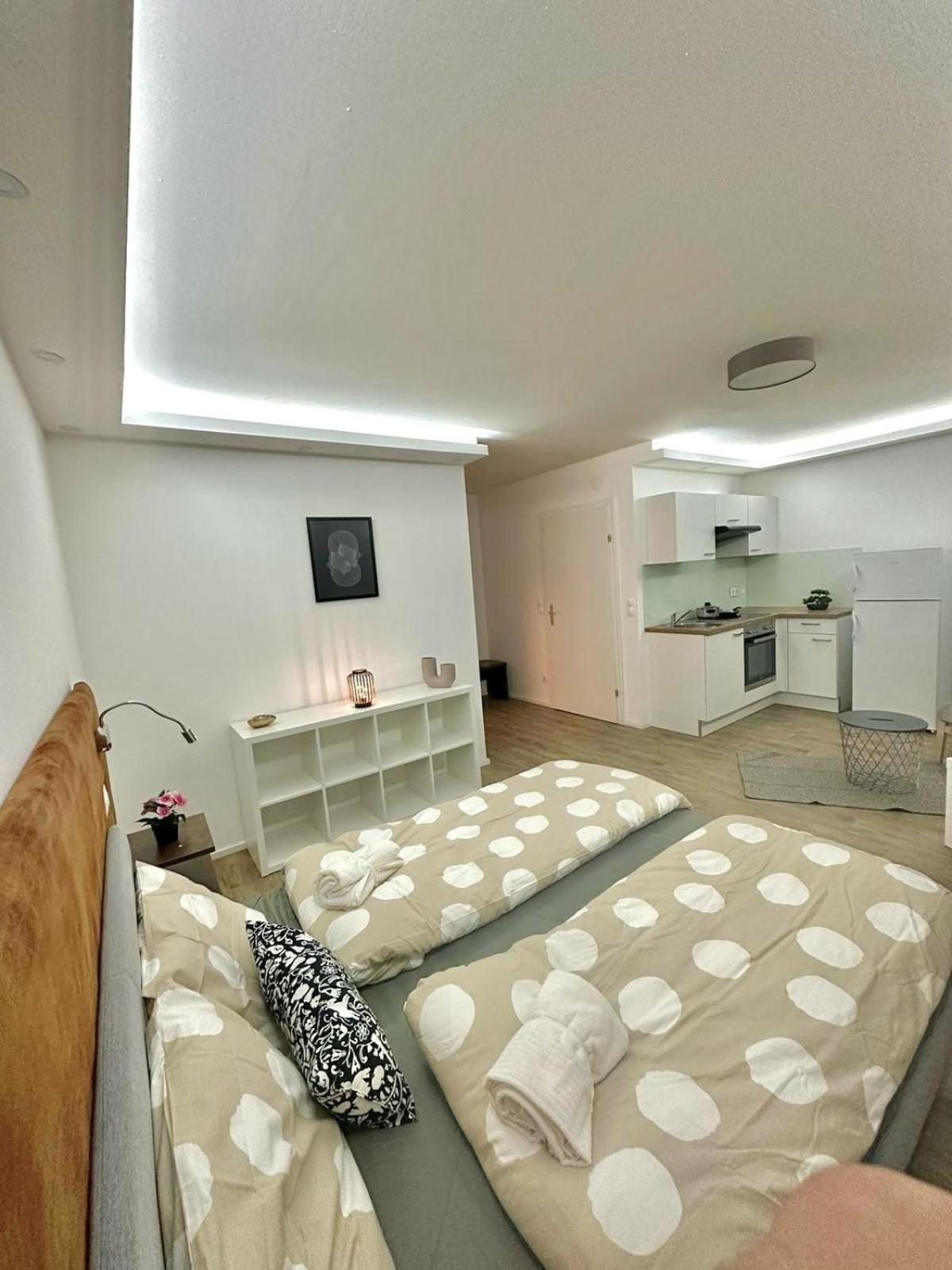 Ar Living Vienna Klosterneuburger Studios Екстериор снимка
