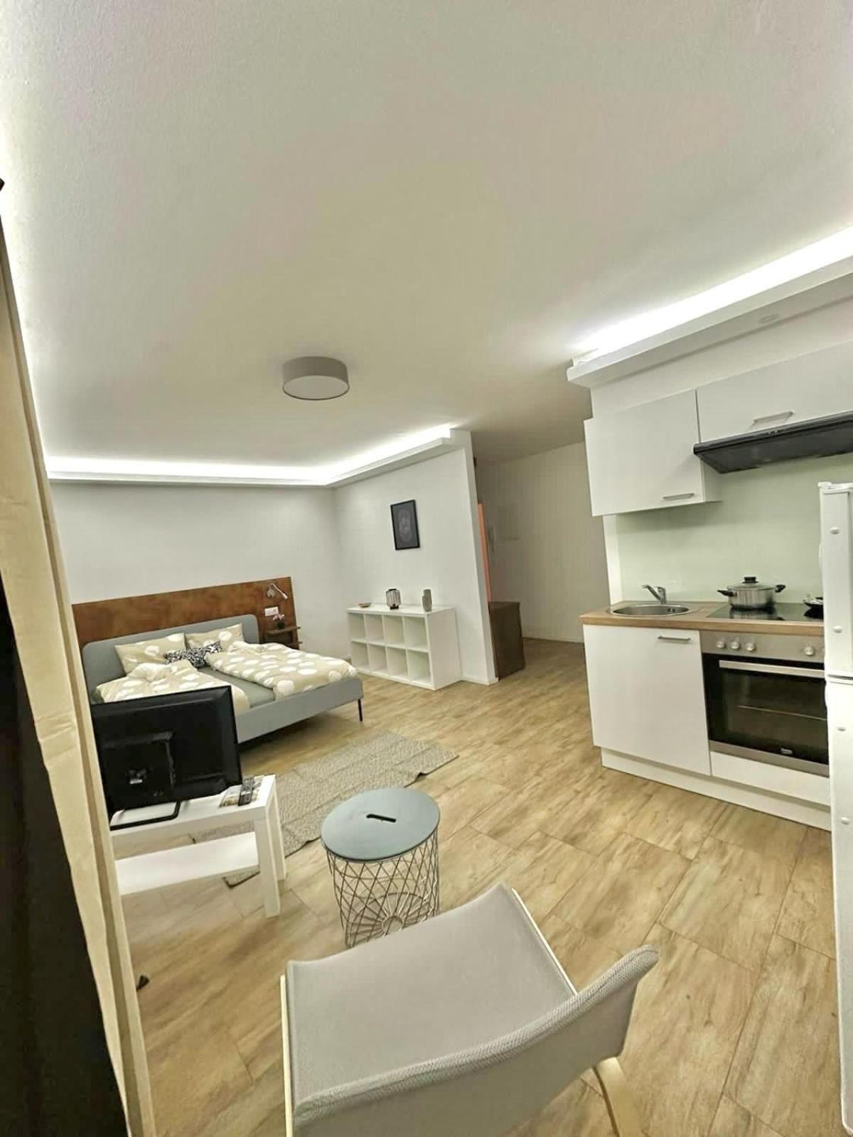 Ar Living Vienna Klosterneuburger Studios Екстериор снимка